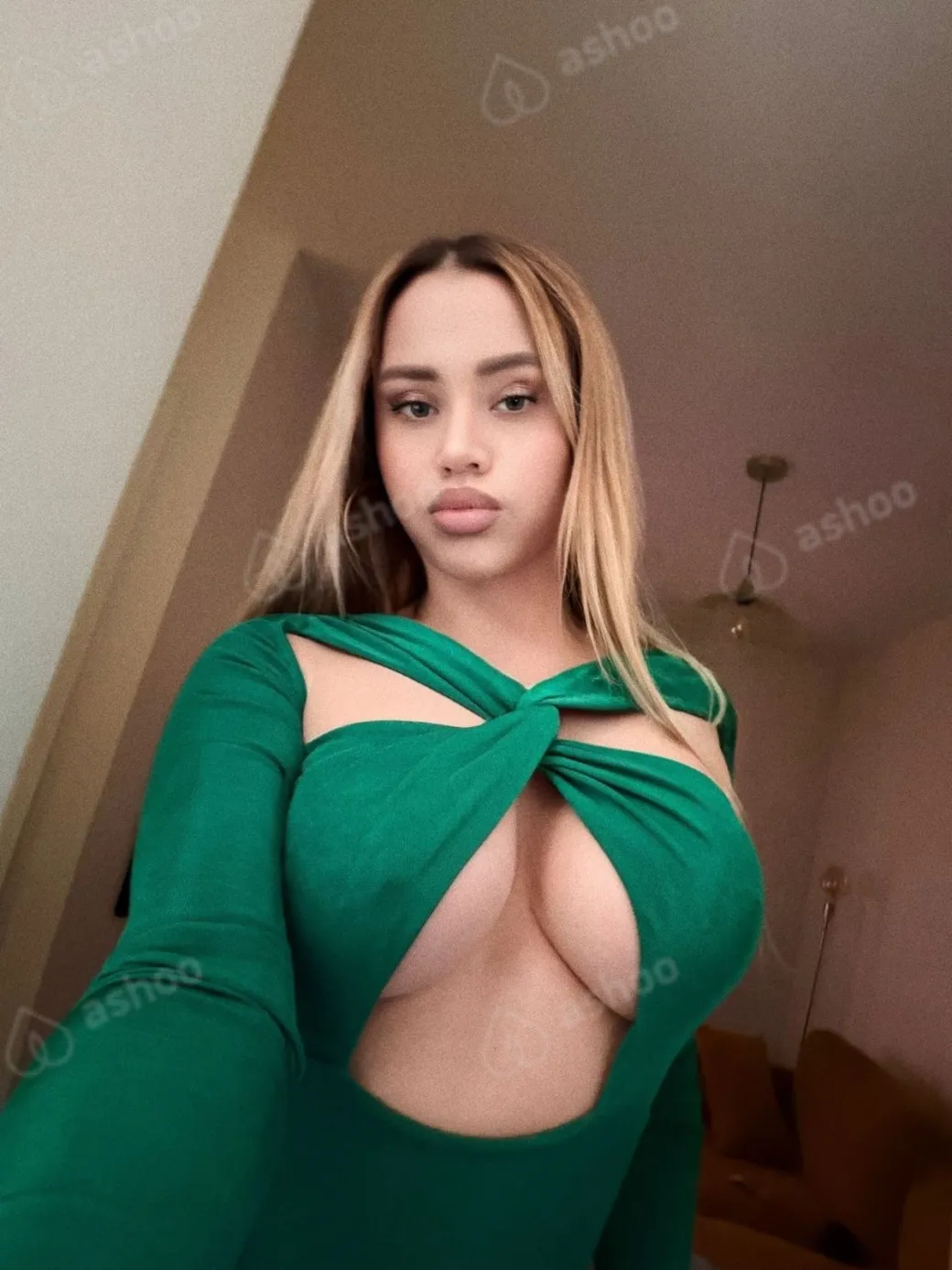 TEONA KITTEN